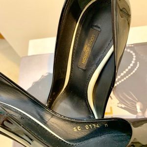 Louis Vuitton Black Leather Eyeline Pumps Size 38 Louis Vuitton